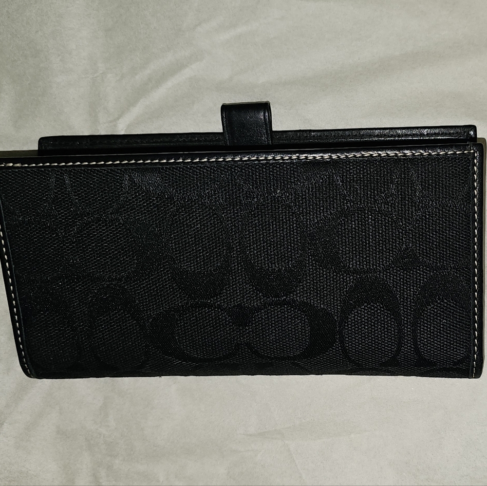 Coach Check Holder